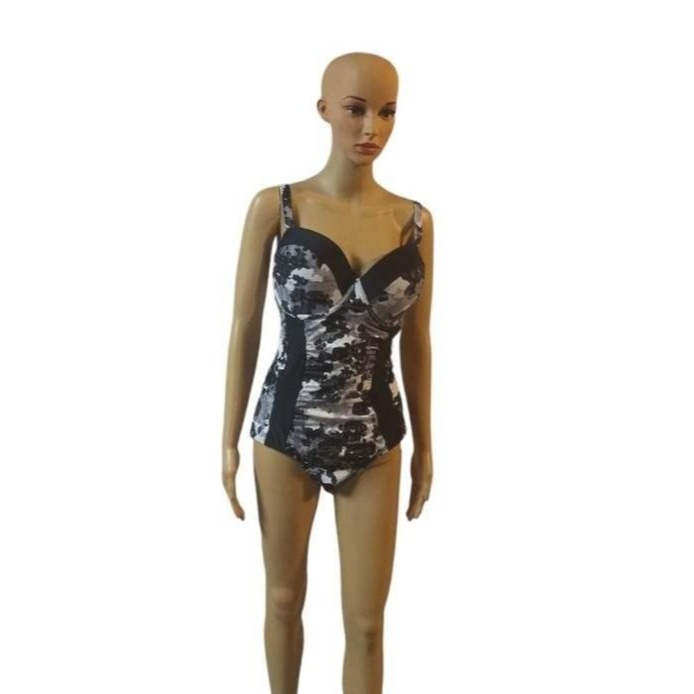 Swimsuits For All -Underwire black and white floral One piece